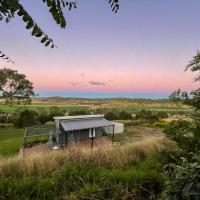 Kiambram Country Cottages、Gowrie Little PlainにあるOakey Army Aviation Centre - OKYの周辺ホテル