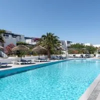 리바리 산토리니 호텔(Rivari Santorini Hotel)