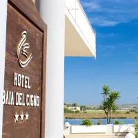Hotel Baia del Cigno โรงแรมในตอร์เร ซาน จิโอวานนิ อูเจนโต