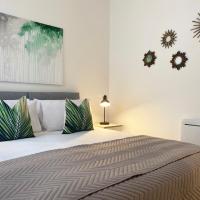 Fleets Height Apartment Ten, hotel in Fleet