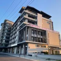 Golden W Hotel, hotel a Shalu