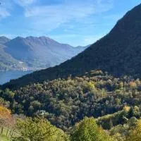 appartamento delizioso, a metà tra lago e montagna, ξενοδοχείο σε Fonteno
