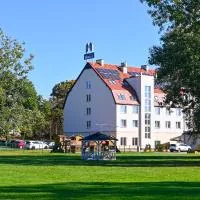Hotel Milenium, hotel em Legnica