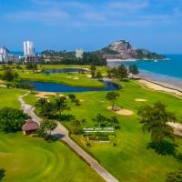 Seapine Recreation Centre - SHA Extra Plus Certified, hotel in Hua Hin