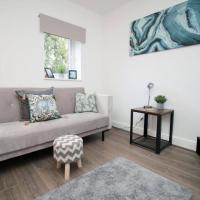 North Road Parkside Flat with Free Parking