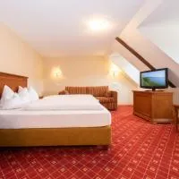 Hotel Gasthof Post, hotel di Nesselwang