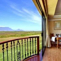 Casa Mia Guesthouse, hotel Table View-ban