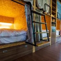 Hostel Alley Inn -桃園民宿075, hotel di Daxi
