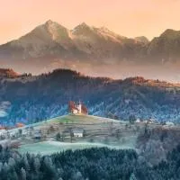 Apartmaji Pr Smolet, hotel din Škofja Loka