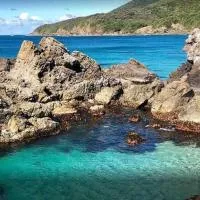 4 Bedroom modern house opposite Wallis Lake, hotel i Forster