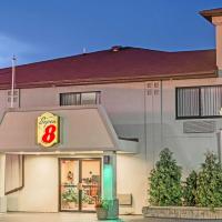 Super 8 by Wyndham Niagara Falls，位于尼亚加拉瀑布尼亚加拉瀑布城国际机场 - IAG附近的酒店
