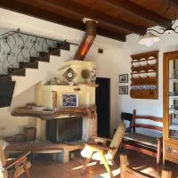 Aventina Holiday Home, hotel a Burcèi