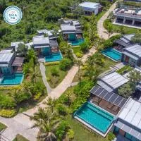 SEAnery Beach Resort, Hotel in Bang Saphan