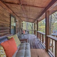 Romantic Eureka Springs Cabin with Fireplace!