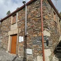 "Casa do Avô Armindo" Mountain Experience, hotel i Vila Real