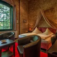 Hotel zur Henne: Naumburg şehrinde bir otel