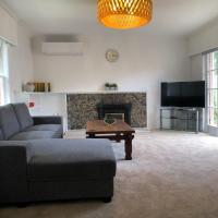 Comfortable Holiday Home at Mt Wellington, hotel ad Auckland, Mount Wellington