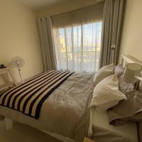 1 Bedroom Hideaway On The Beach, hotel in Ras al Khaimah