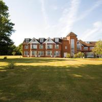 Grovefield House Hotel, hotel in Slough