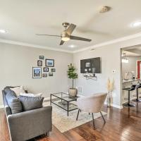Chic Townhome with Deck 6 Mi to Dtwn Baltimore