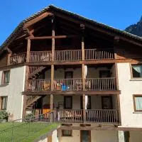 Jack's Nest – hotel w mieście Campertogno