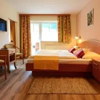 Gasthaus-Landhotel Traunstein, хотел в Абтенау