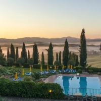 Casanova - Panoramic Rooms and Suites, hotel in San Quirico dʼOrcia