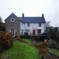 Rooms by the River at Glan Aber, hotell sihtkohas Cynwyd