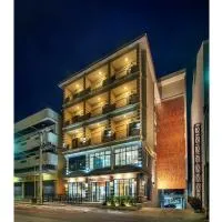 Nine River Hotel, hotel v destinácii Ratchaburi