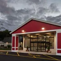 Ramada by Wyndham Hartford North - Bradley Airport, готель у місті Вінсор-Локс