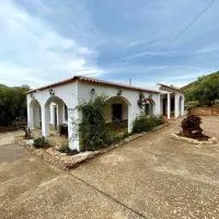 Casa Rural Los Caleros, hotell i Fondón