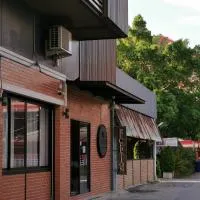 Lamoon Boutique Hotel, hotel a Suphanburi