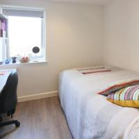Student Only - Cosy Ensuite Bedroom in a Shared Apartment - Collegiate Riverside Way