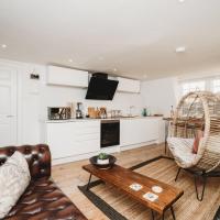 Pass The Keys Stylish 2 Bed Eco Flat in the heart of Bath
