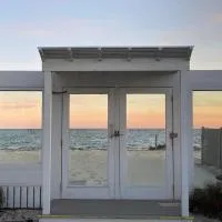 By The Sea Guests Bed & Breakfast and Suites, hotel u gradu Denis Port