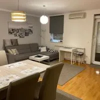 Apartman Luna near Zagreb Airport, hótel í Velika Gorica