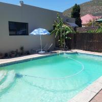 The Pool Cottage, hotel di Fish Hoek