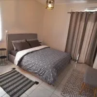 Memory House، فندق في ميغارا