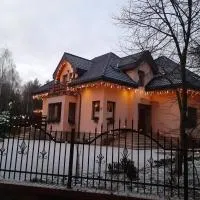 Noclegi Pod Dębem , Wiśniówka, хотел в Brzózki