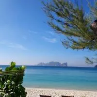 Paradise Pearl Bungalows, hotelli Phi Phi -saarilla