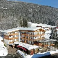 Arlbergerhof Vital, hótel í Weissensee
