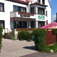 Hotel Alfa, hótel í Trutnov