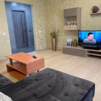 Evro Lux 3 комнаты, hotel in Kherson