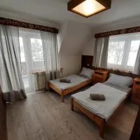 Na wierchu, hotel di Ząb