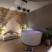 NOHO Boutique , premium living Dikeou 8