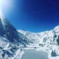 Penthouse Apartment 28m² in Avoriaz right next to 3 ski lifts, lake view, Hotel in Avoriaz