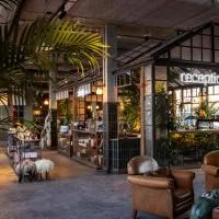 The Greenhouse Hotel、クヴェラゲルジのホテル
