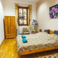 Tolnay Kúria és Vendégház, hotel u gradu 'Nagygörbő'