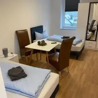 Pension Alte Schule, hotell i Langenbernsdorf