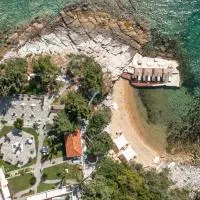 Villa Romantica Hotel, hotel i PalaiónTsiflíkion